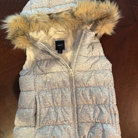 GAP Kids Small Gray Fur Accent Puff Vest Zip Hood - Picture 1 of 9